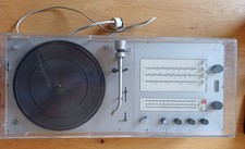 Braun Kompaktanlage Audio 300, teilgetestet, ohne Nadel