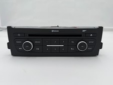 Original Renault Captur Luxe Autoradio CD Player Radio 10R-0411174 NEU