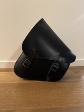 Ledrie Schwingentasche Links