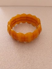 Aussergewohnliches Gelben