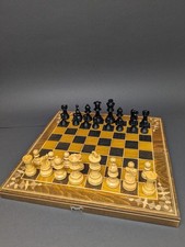 Altes Schachspiel / aus  Holz