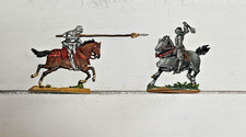 BEMALTE ZINNFIGUREN /  Flachfiguren   30mm.   Rittergefecht.