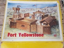 DDR Kinderspielzeug, Western- Stadt, Fort Yellowstone, Cowboys, Orig. Karton!