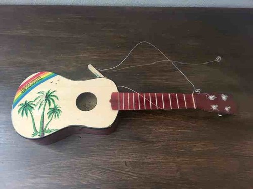 Kleinere gitarre ukulele - gitarre,
