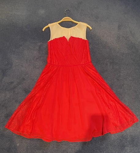 Pinkes kleid mit - kleid, spitze