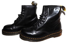 Dr. Martens "AirWair" 1460 Eye