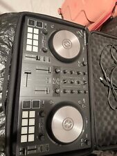 Traktor Kontrol S2 2-Channel All-In-One DJ System 