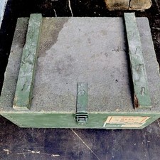 Alte Munitionskiste DDR NVA um