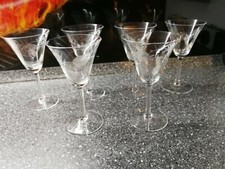 6 wunderschöne geschliffene Weingläser