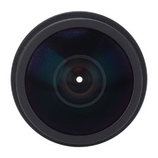 1 8-mm-Fisheye-Objektiv F2.0