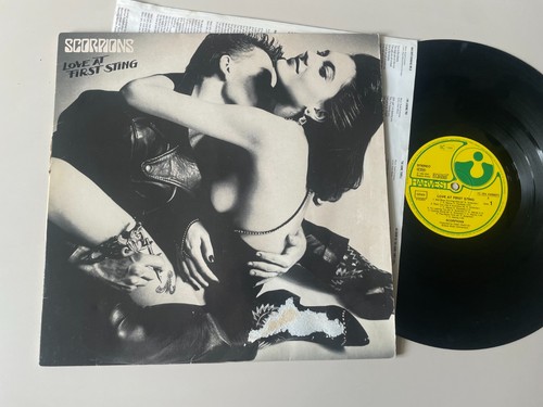 Rock scorpions love at - scorpions,