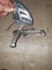 Triumph Daytona T595  Ez. 1998 Fußraste rechts