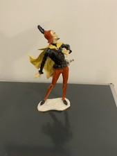 Hutschenreuther Porzellan Figur v.Karl Tutter ‘Mephisto’ mit gelben Umhang