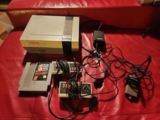 Nintendo Super Entertainment System Spielekonsole - Grau Spiele Mario 2x Control