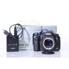 Canon EOS 5D III DSLR