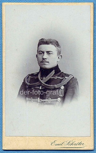 Foto brustportrait husar in - brustportrait,,