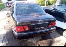 zum ausschlachten schlachtfest V8 Rostfrei W210 Mercedes Benz Leder Beige