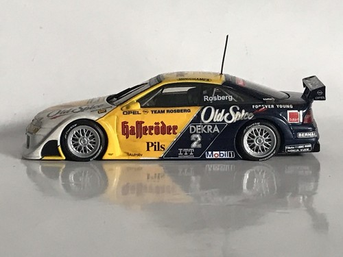 Minichamps 430954202 opel - minichamps,
