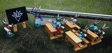 Erzgebirge Hasenschule Holz Ostern Osterdekoration ?