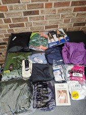 65 Teile  Markenkleidung