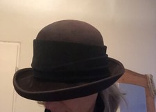 Retro Designer  Hut ?Hutmanufaktur Damenhut elegant  Braun Schwarz 55cm