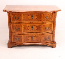 Barockkommode intarsiert In