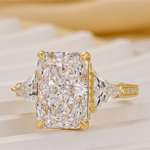 Radiant cut - 6,45,