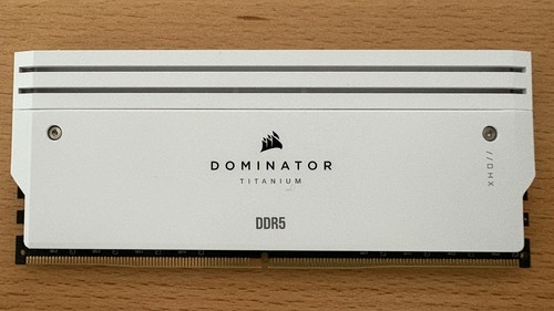 32gb corsair dominator - 1x,