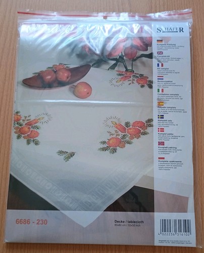 Stickpackung mit kreuz und - mit, kreuz-