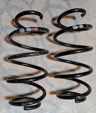 Seat Leon 1P / VW Golf Satz Original Fahrweksfedern vorne & hinten 