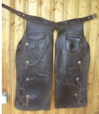 Chaps,studded Batwing Chaps ,Cowboy,Rodeo,Spurs