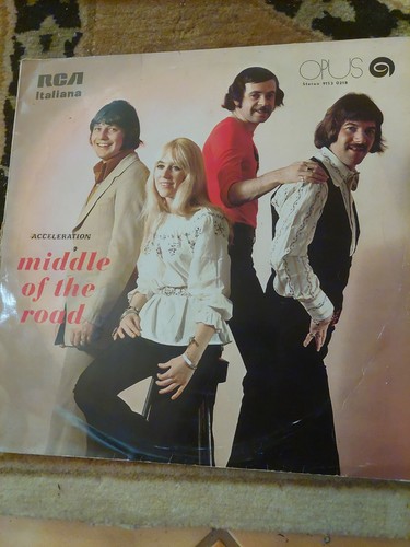 Middle the road - the, musik