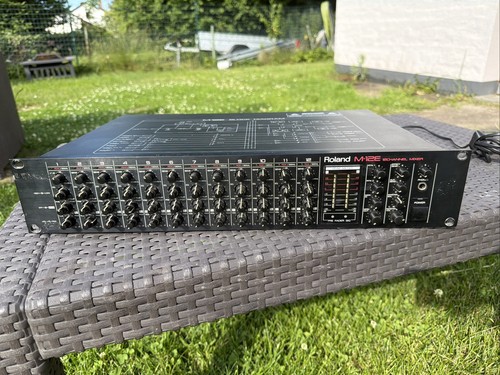Roland 12e kanal - m-12e, 12