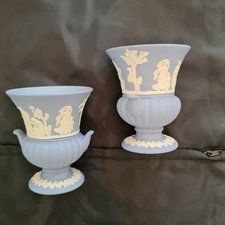 2 Vase ca 8,5cm 1. Wahl Wedgewood Manufaktur gut erhalten 