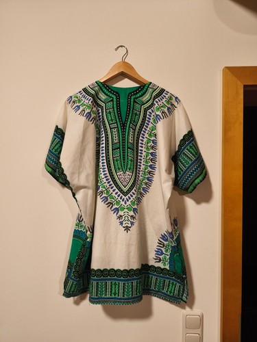 Weißes dashiki mit - weißes,