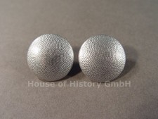 148314: 2 silberne Knöpfe