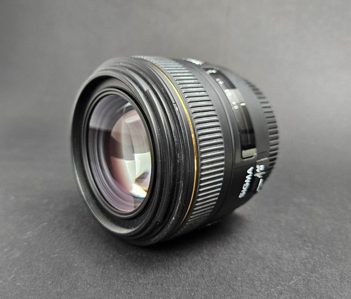 Sigma 30mm ex - sigma, f/1.4
