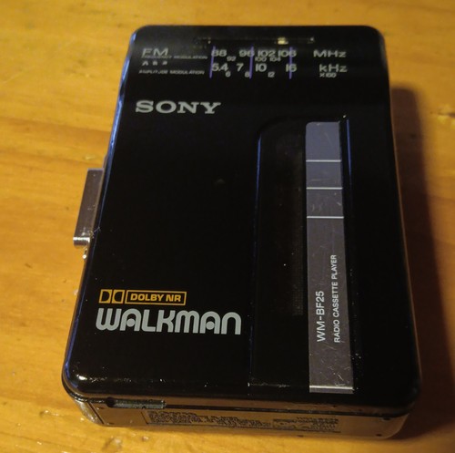 Sony walkman 25 radio - 25,