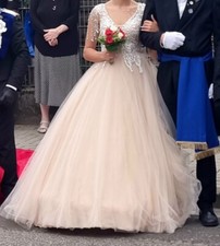 Schützenkleid/ Abendkleid/ Maikleid/ Hennakleid Creme Größe. 36