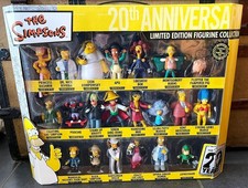 The SIMPSONS 20TH Anniversary Koffer Figuren NIE AUS DER PACKUNG GEHOLT - 2009