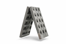 Antikes Weinregal Rüttelbrett