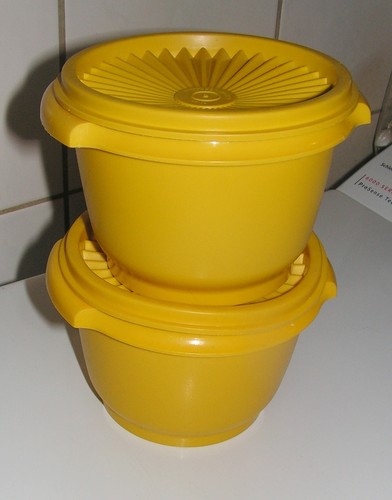 Tupperware 2 sonnendosen - 2,