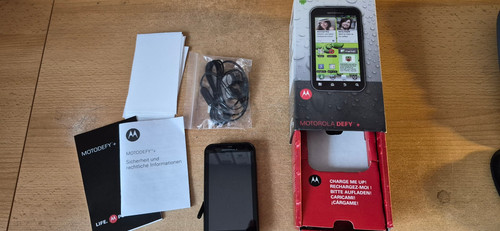 Motorola defy mb526 - defy+,