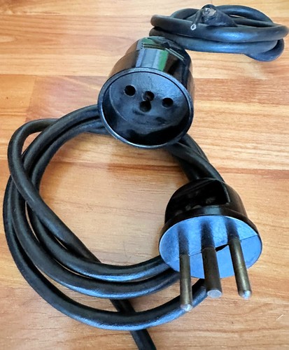 Stecker und kupplung - und,