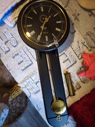 Dies ist eine vintage wanduhr - eine, vintage-wanduhr