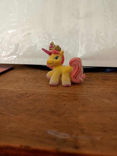 Filly horse iris - horse, (single)