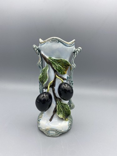 Jugendstil majolika vase mit - jugendstil,