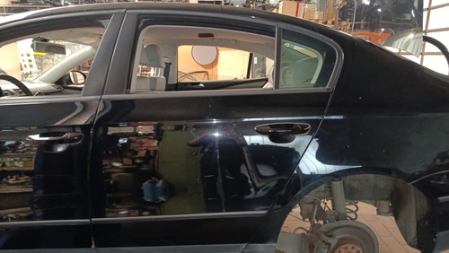 Tür hinten links limousine - hinten,