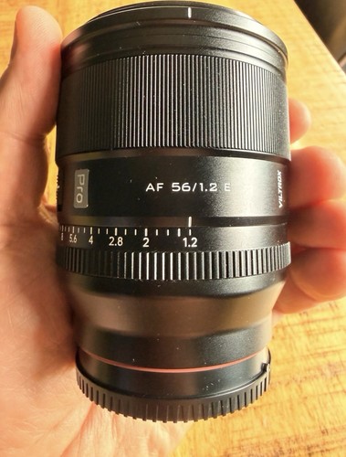 Viltrox 56mm 2 pro - 56mm, f1.2