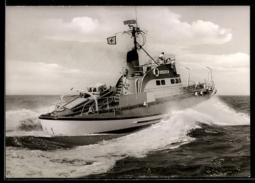 Seenotrettungskreuzer h - ak,